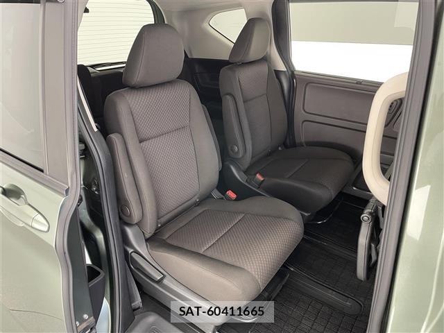 Honda FREED 2023 8684632-4