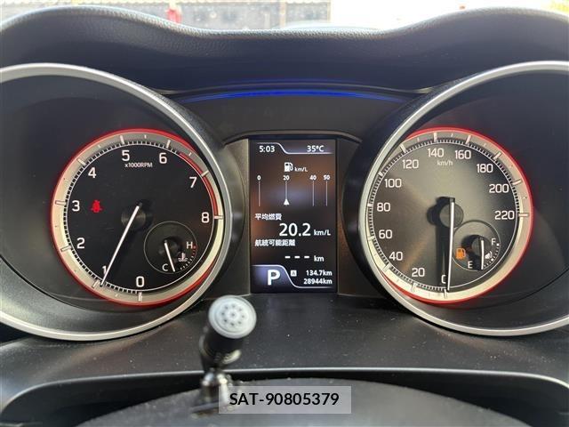Suzuki SWIFT 2022 8692093-10