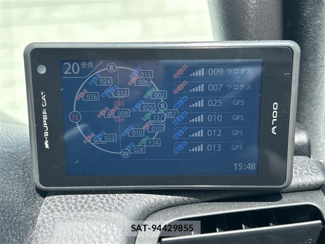 Toyota CROWN 2015 8680559-1