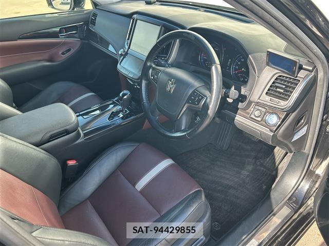 Toyota CROWN 2015 8680559-5
