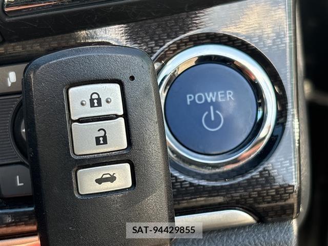 Toyota CROWN 2015 8680559-8