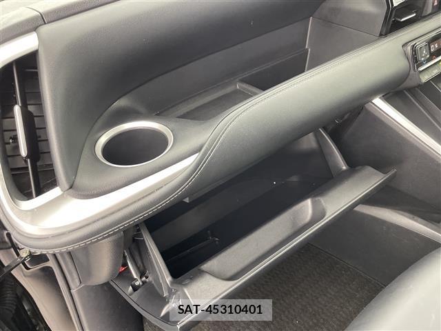 Toyota NOAH 2023 8683555-20