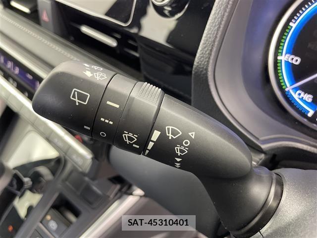 Toyota NOAH 2023 8683555-5