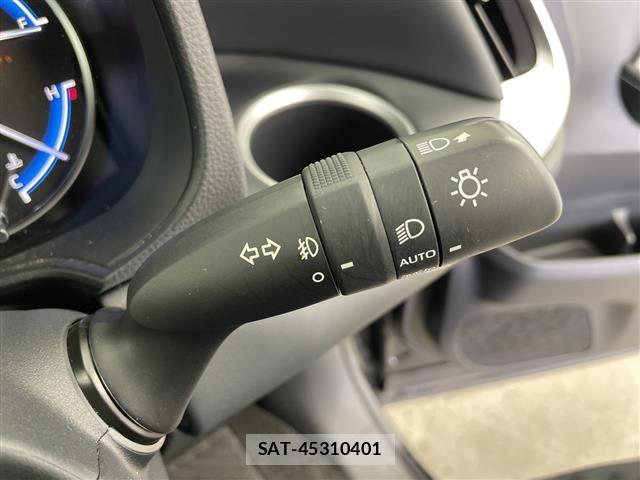Toyota NOAH 2023 8683555-7