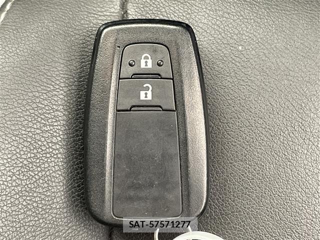 Toyota C-HR 2019 8684657-12