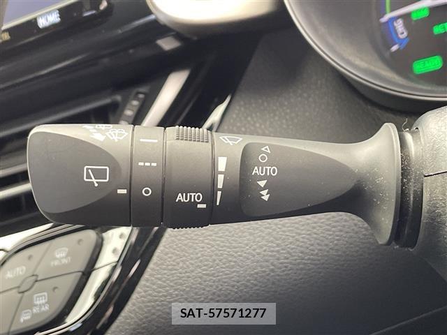 Toyota C-HR 2019 8684657-5