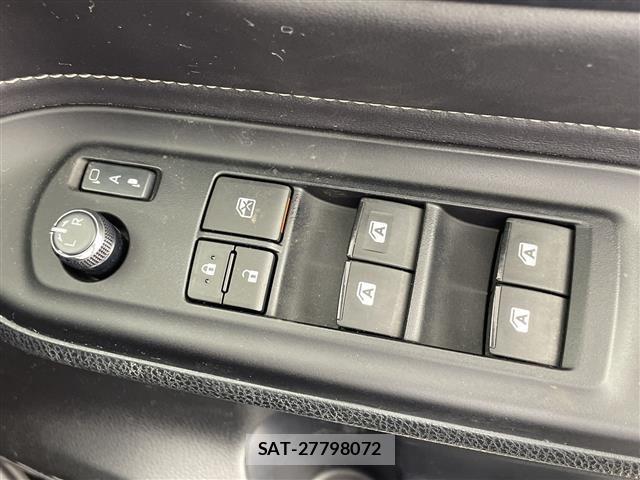 Toyota ESQUIRE 2016 8692643-4