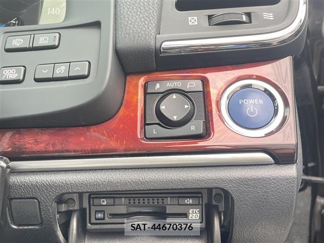 Toyota CROWN MAJESTA 2016 8680761-10