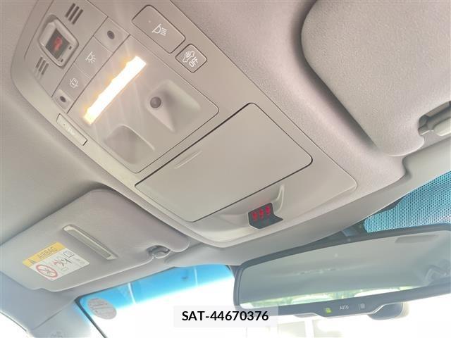 Toyota CROWN MAJESTA 2016 8680761-4