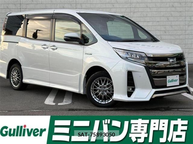 Toyota NOAH 2019 8683556-0