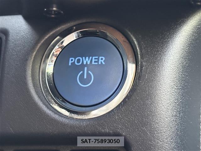 Toyota NOAH 2019 8683556-2