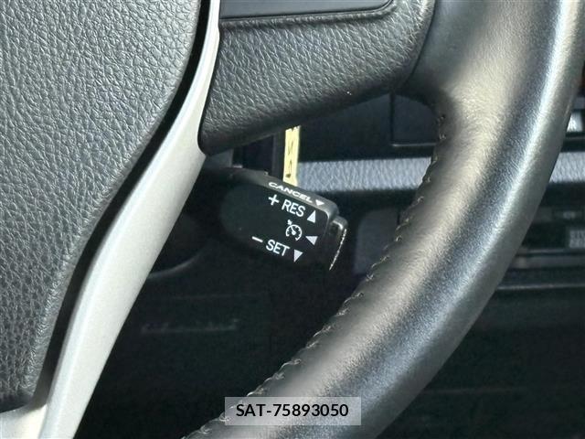 Toyota NOAH 2019 8683556-6