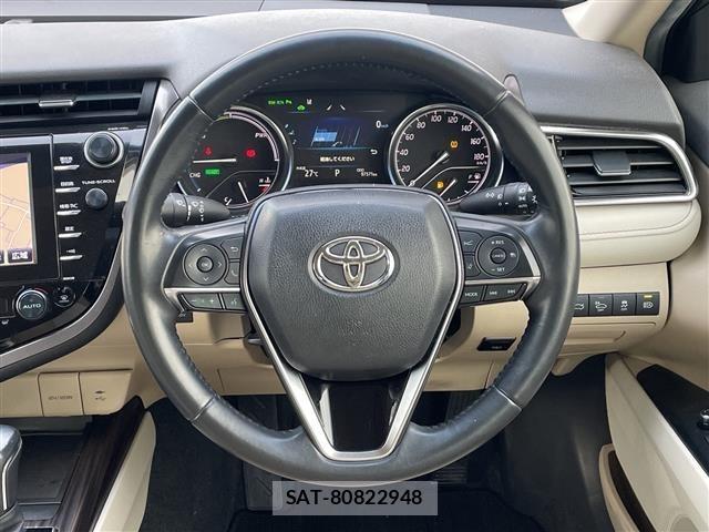 Toyota CAMRY 2017 8885412-22
