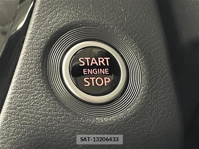 Nissan ROOX 2025 8903298-21