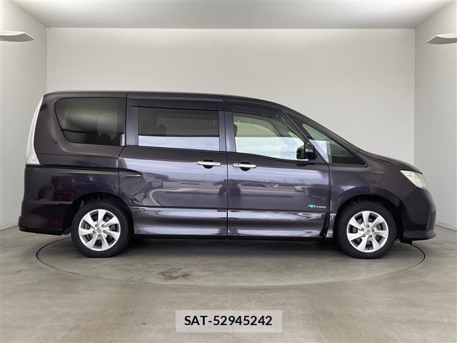 Nissan SERENA 2013 8927196-2