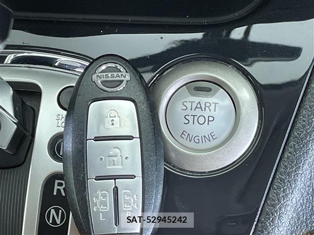 Nissan SERENA 2013 8927196-21