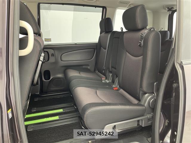 Nissan SERENA 2013 8927196-8