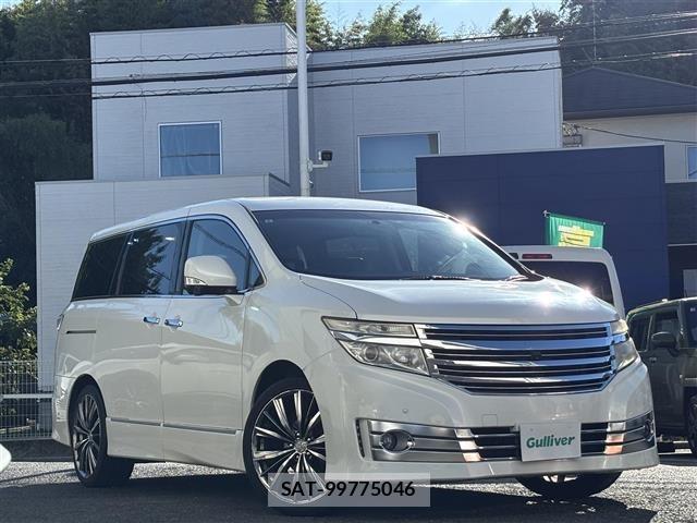 Nissan ELGRAND 2011 8689719-0