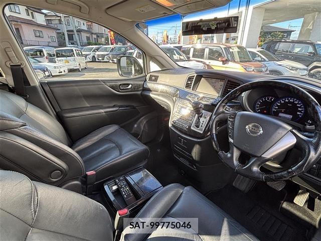 Nissan ELGRAND 2011 8689719-9