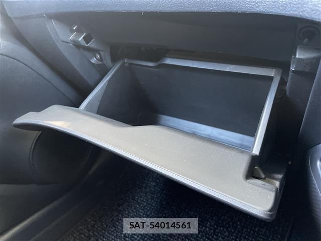 Toyota SIENTA 2017 8715891-6