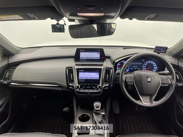 Toyota CROWN 2019 8680560-15