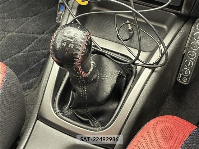 Subaru IMPREZA 2000 8680183-11