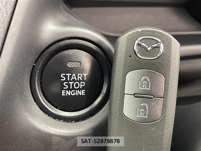 Mazda AXELA 2017 8678396-21