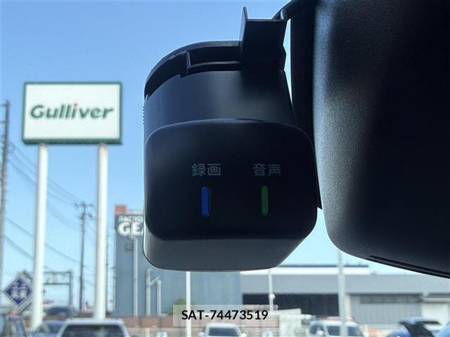 Nissan SERENA 2023 8672015-1