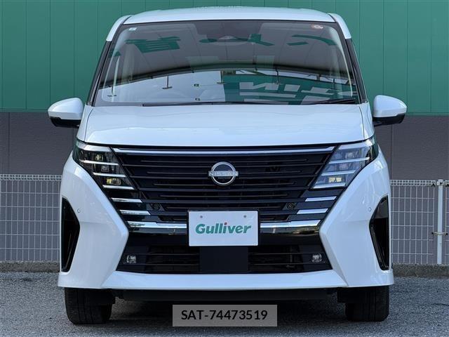 Nissan SERENA 2023 8672015-20