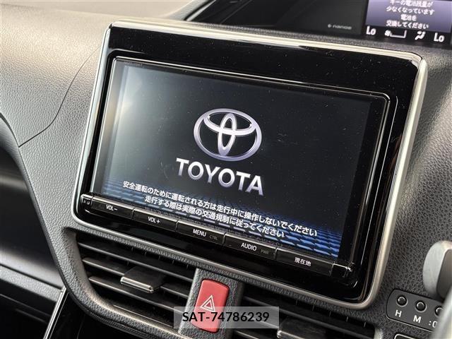 Toyota NOAH 2020 8683567-17