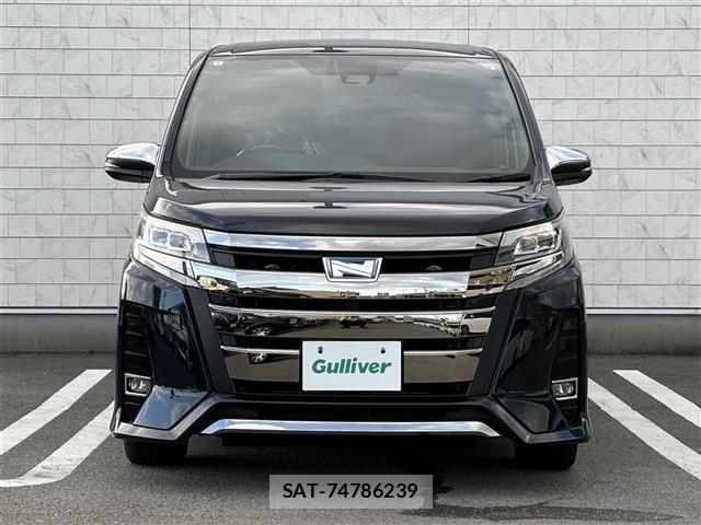 Toyota NOAH 2020 8683567-23