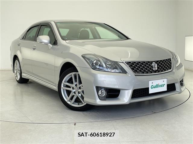 Toyota CROWN 2010 8680561-0