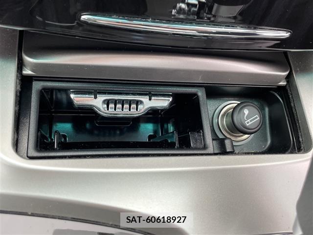 Toyota CROWN 2010 8680561-21