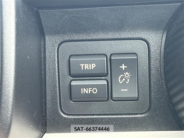 Suzuki IGNIS 2017 8935321-6