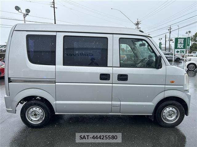 Suzuki EVERY 2006 8928039-20