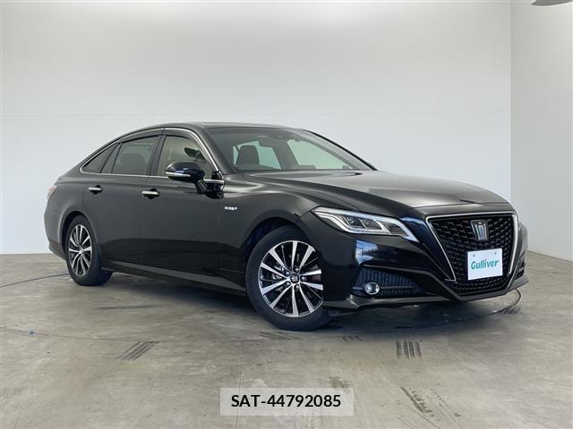 Toyota CROWN 2019 8680562-0