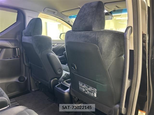 Toyota VELLFIRE 2019 8674341-2