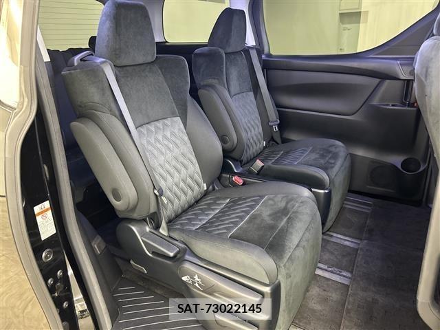 Toyota VELLFIRE 2019 8674341-4
