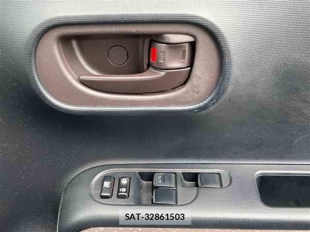 Toyota SPADE 2012 8917332-22