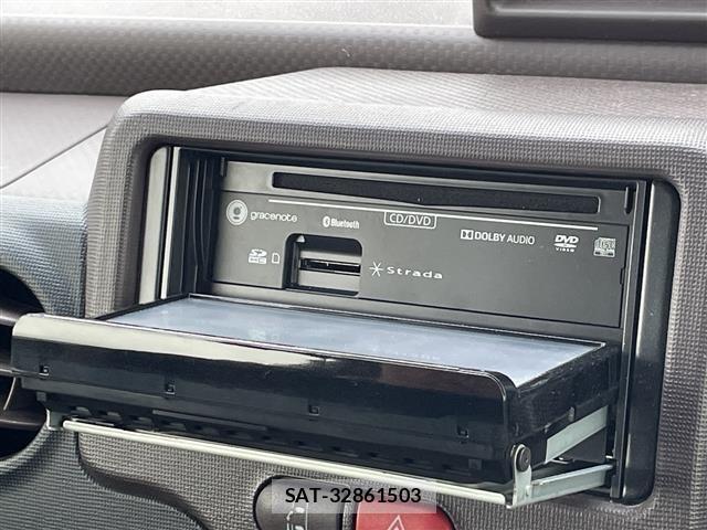 Toyota SPADE 2012 8917332-29