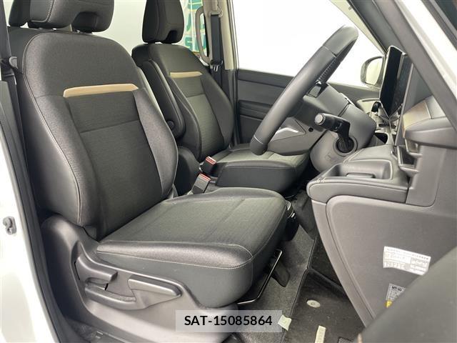 Nissan SERENA 2023 8927208-20