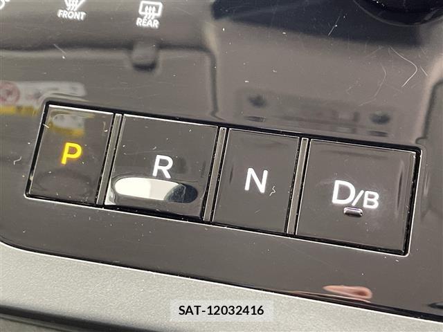 Nissan SERENA 2023 8672024-2