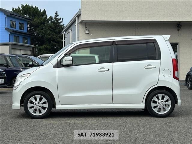 Suzuki WAGON R 2012 8747921-17