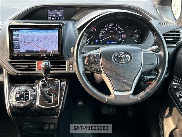 Toyota ESQUIRE 2019 8908840-15