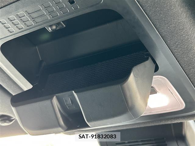 Toyota ESQUIRE 2019 8908840-22