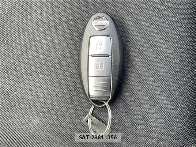 Nissan NOTE 2018 8912856-10