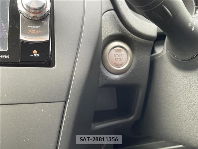 Nissan NOTE 2018 8912856-21