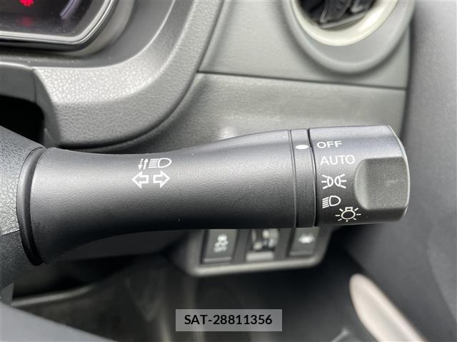 Nissan NOTE 2018 8912856-7