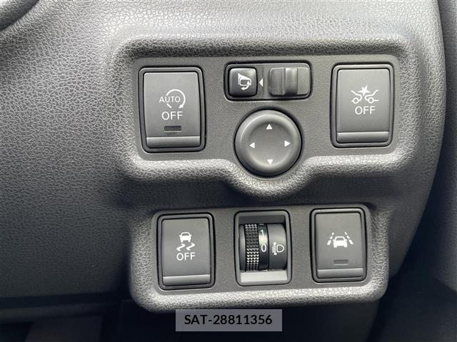 Nissan NOTE 2018 8912856-8