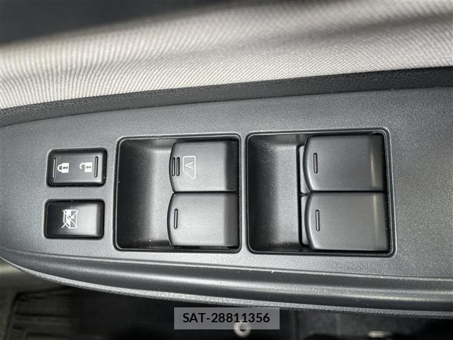 Nissan NOTE 2018 8912856-9